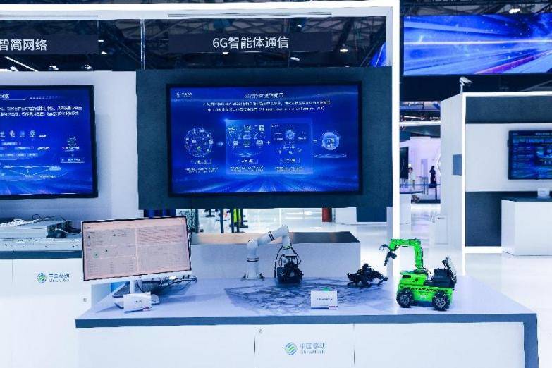 从“新三样”到空天地海，中国移动硬核 科技矩阵引领AI+时代浪潮